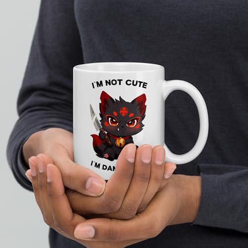 Anime Keramiktasse in Weiß, 330ml, Kuroko Motiv I'm Not Cute I'm Dangerous, Anime Kitsune Chibi Design